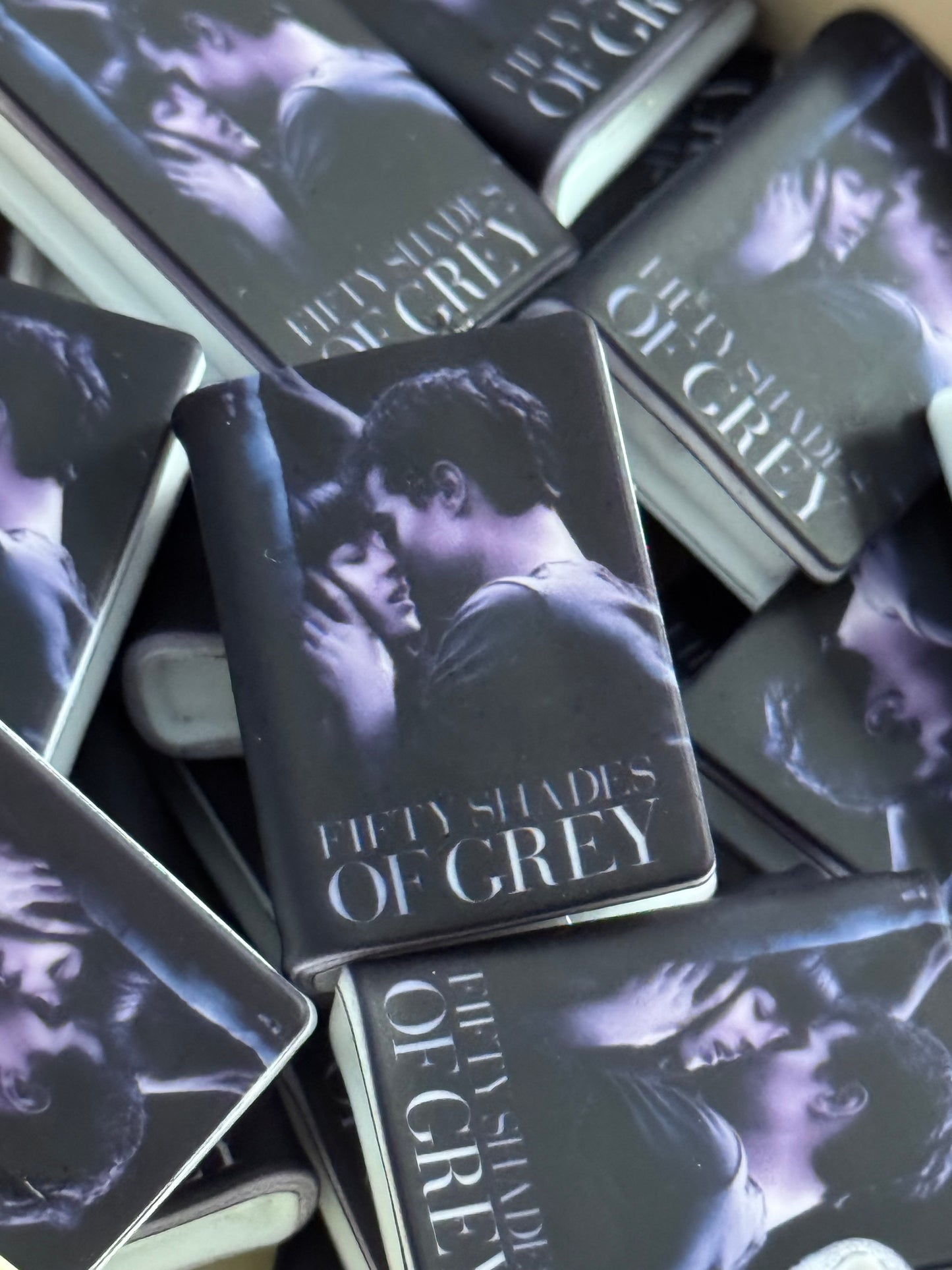 50 Shades silicone focal bead book-1