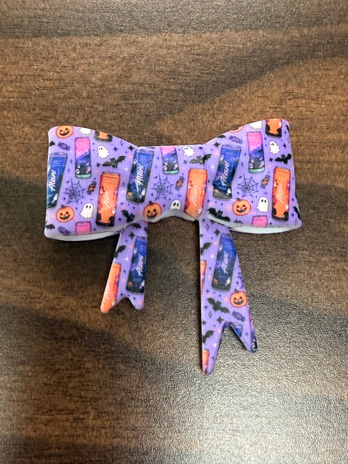 Witchy Energy Drink 3d Silicone Bow Bead (1)
