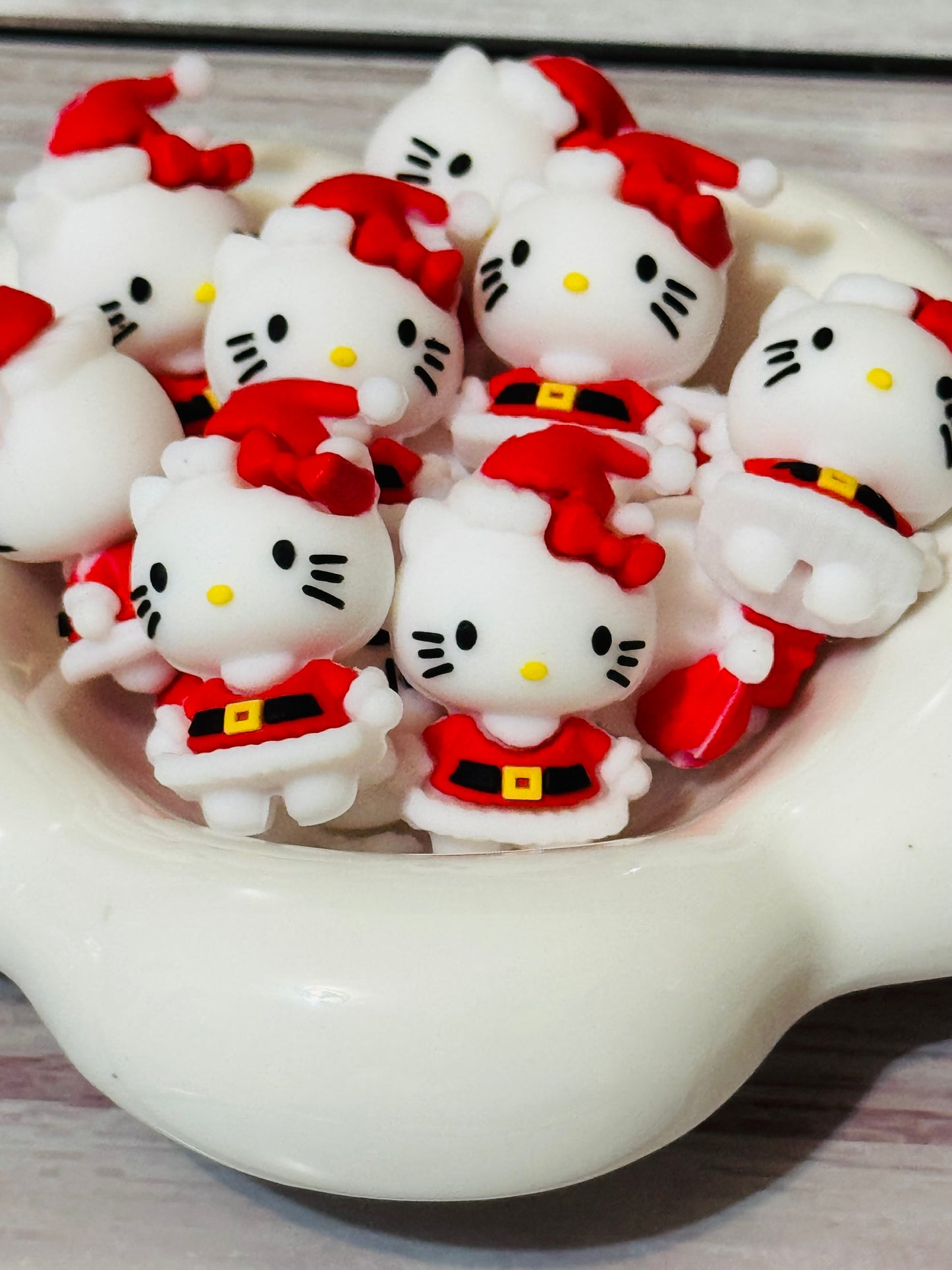 Christmas HK Santa silicone focal bead-1
