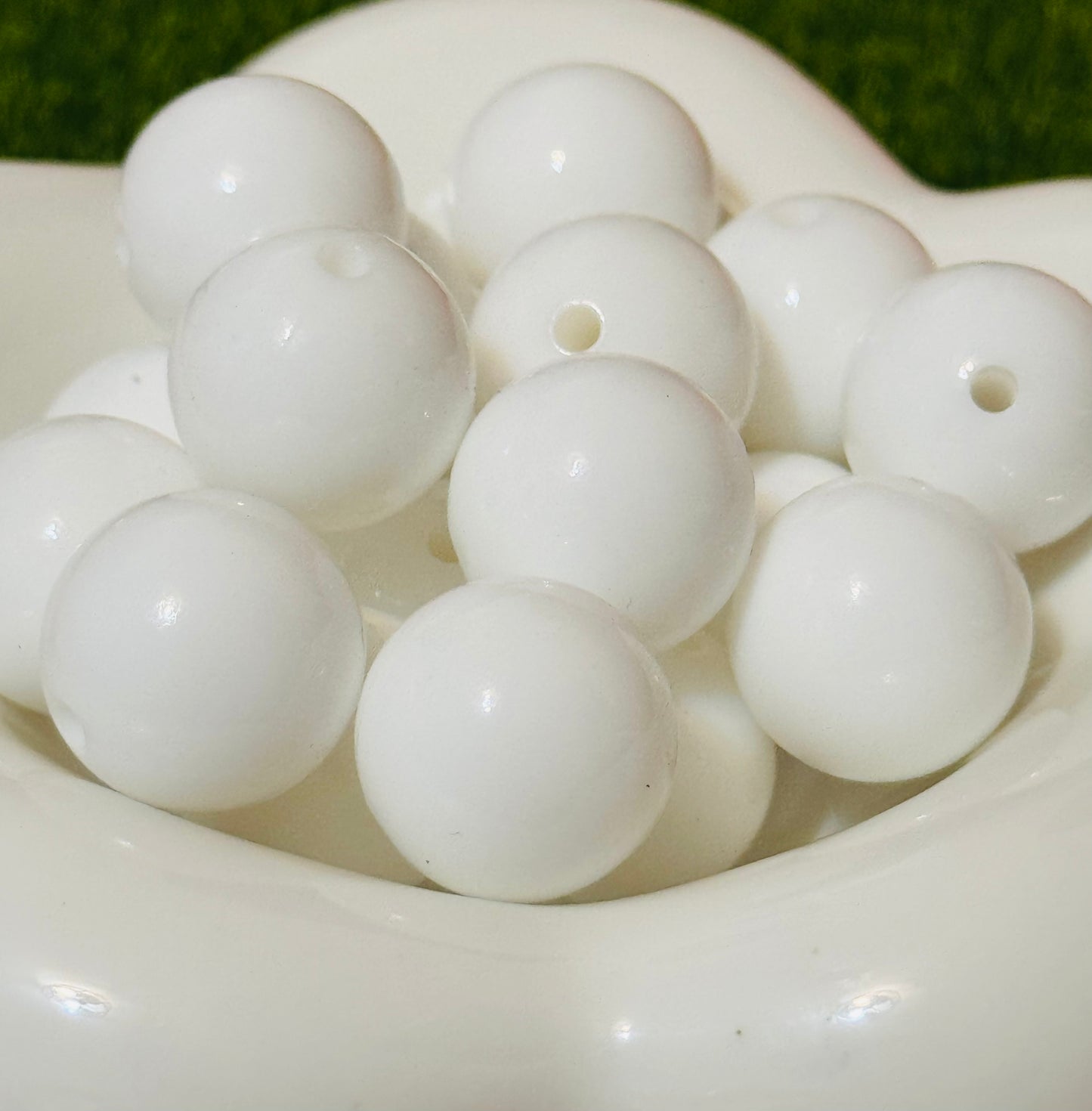 White Shiny 15 mm Silicone beads-10 pack