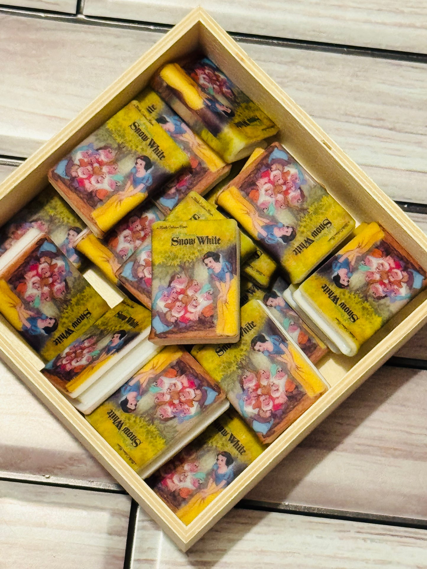 Snow White Silicone Book Focal Bead-1