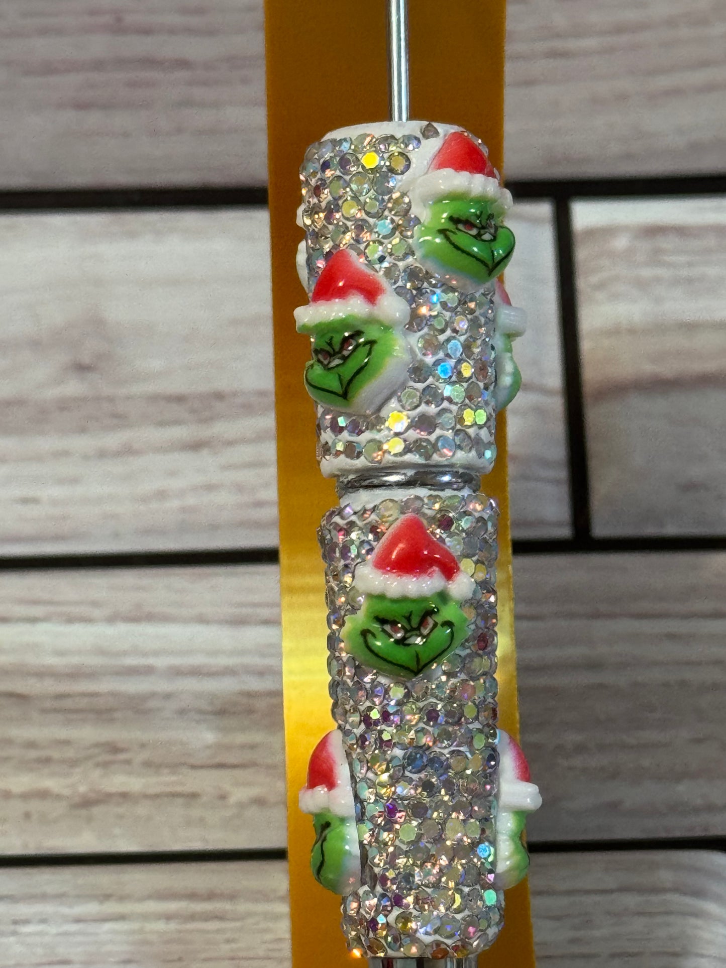 Grinchy a/b beadable pen