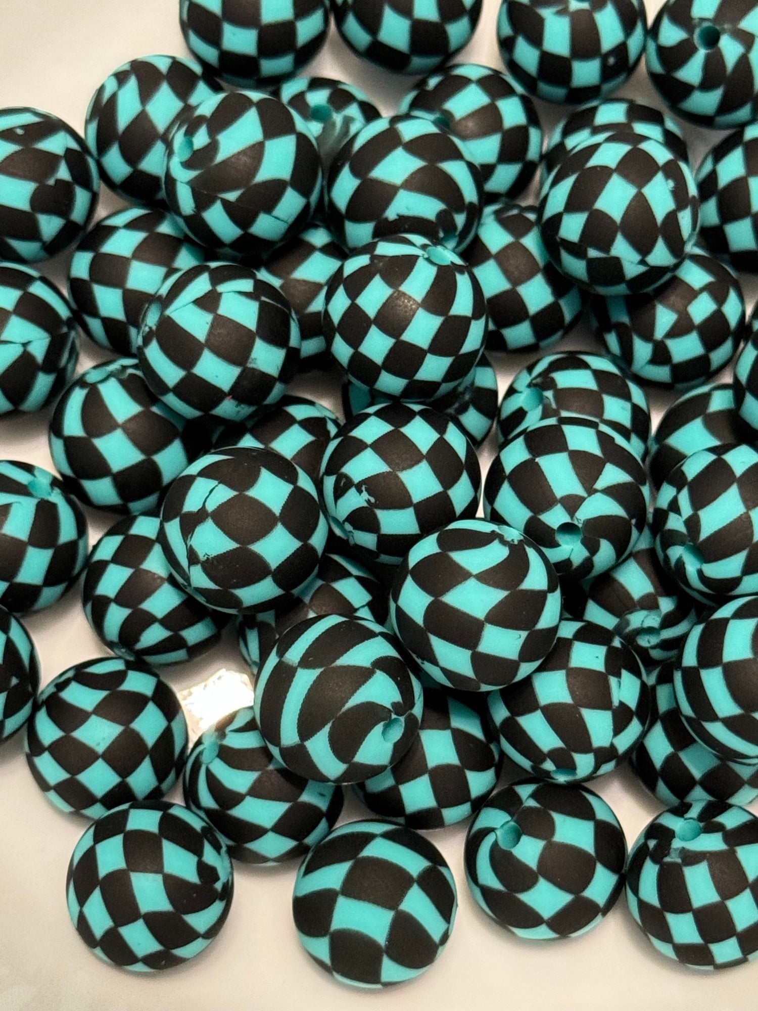 SILICONE ROUND BEADS AND RINGS