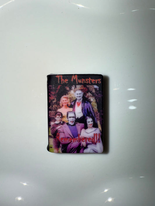 Monsters Family Book Silicone Focal bead-1