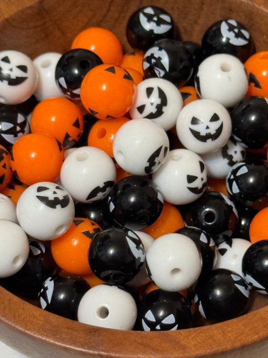 Mini 12 mm Halloween Acrylic beads - pack of 25