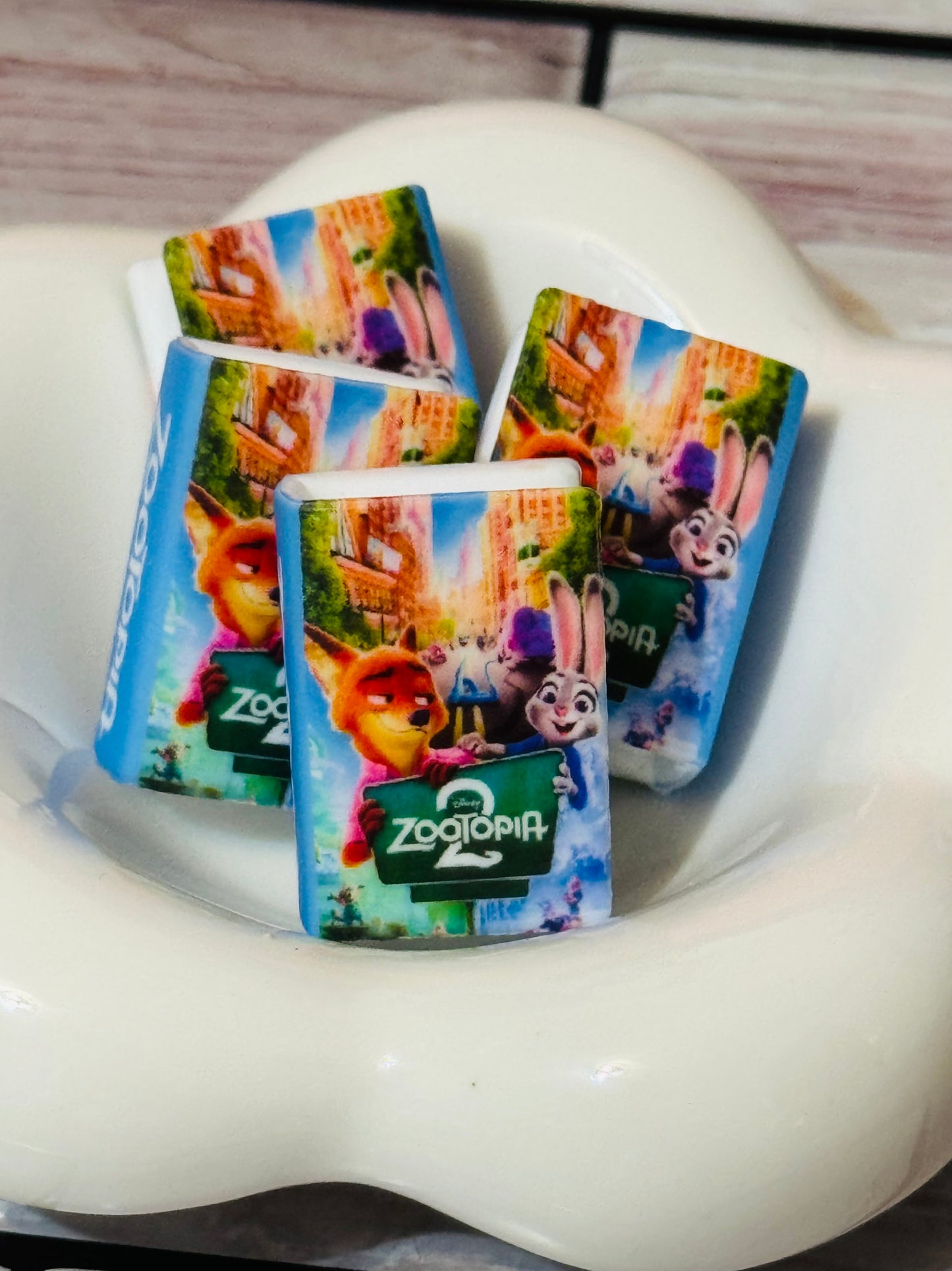 Zoo Animals Movie Silicone Book Focal Bead-1