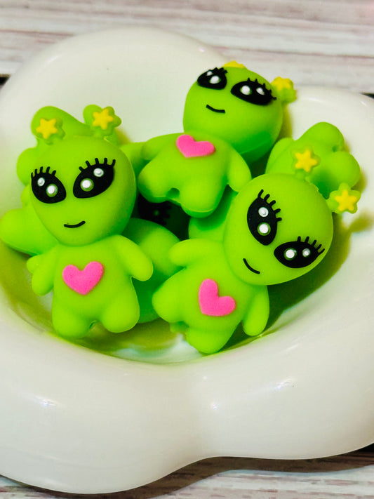 Alien Girl Silicone bead-1
