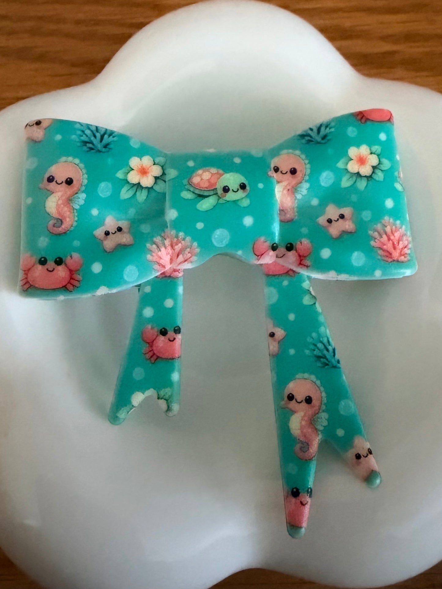 Sea Life Large Bow Silicone Focal Bead-1