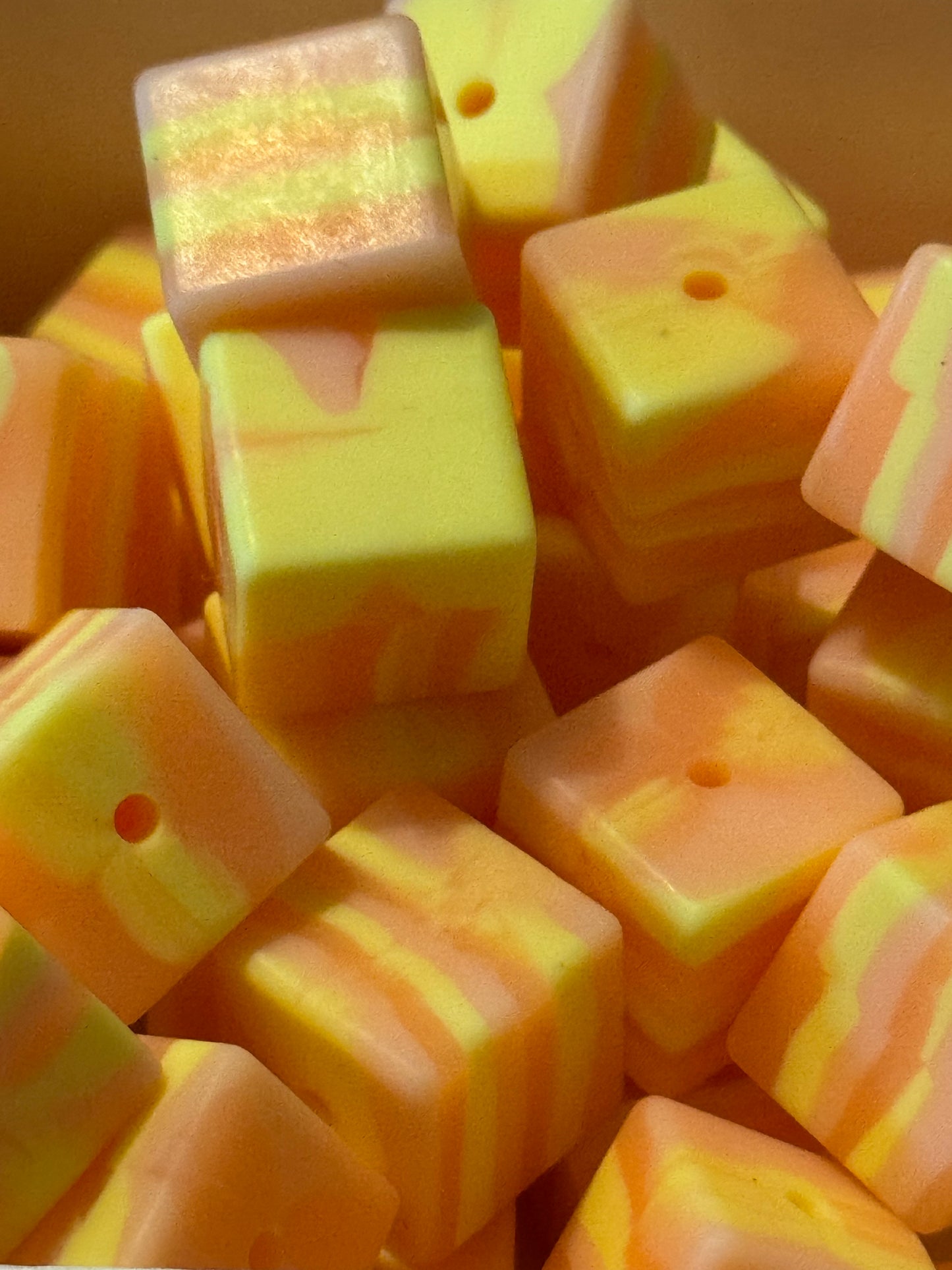 Peaches & Cream square silicone bead-1