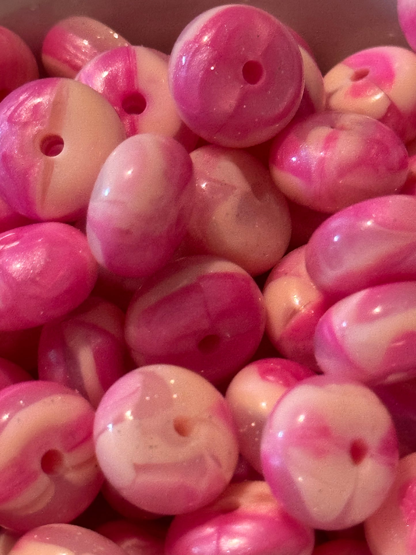 Pretty Pinkie Abacus silicone bead-1