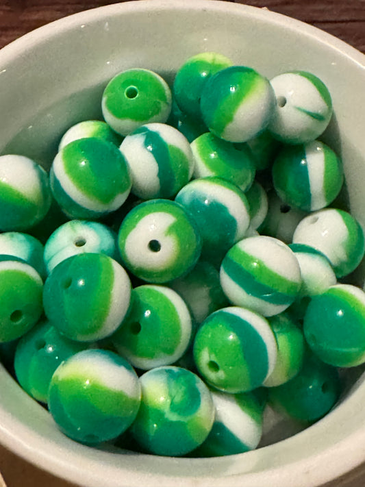 Wintergreen 15mm Shiny Silicone bead-1