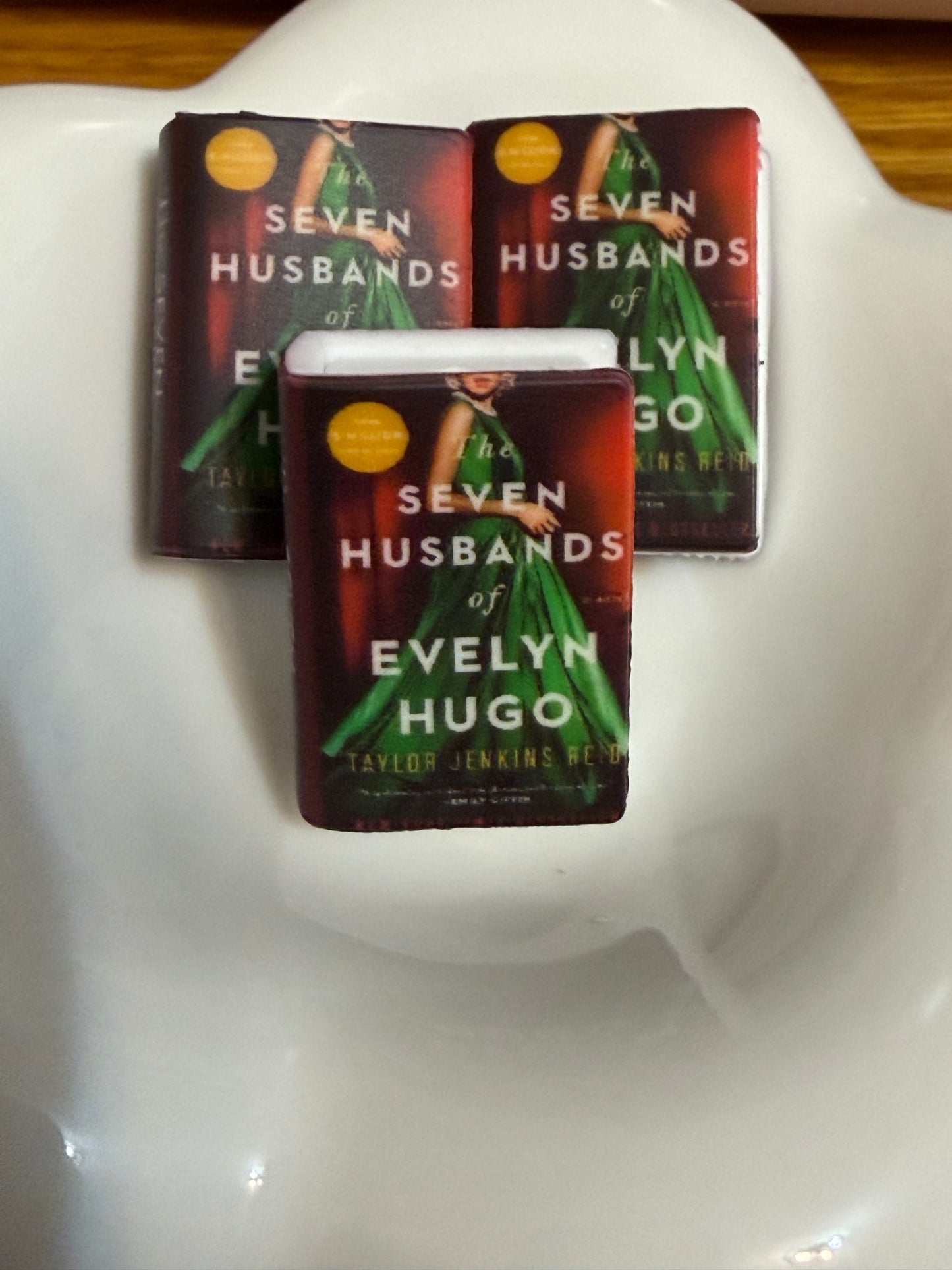 7 Hubbys Silicone Book Bead -1