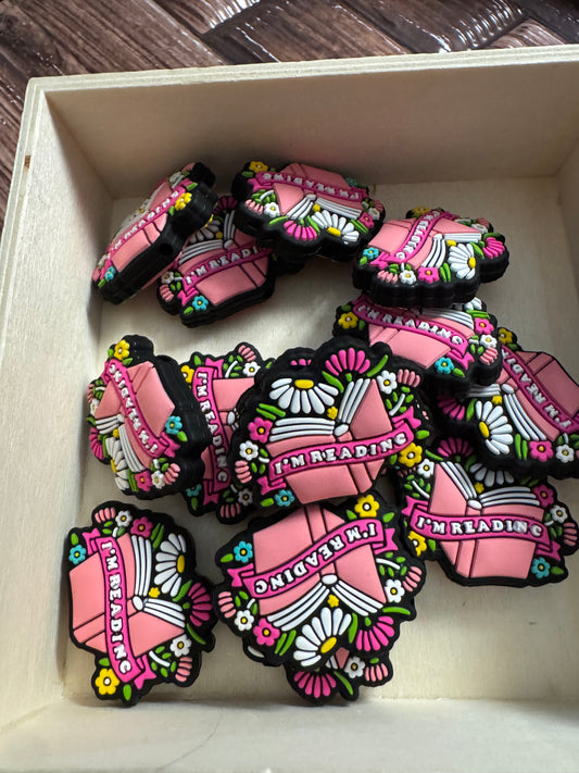 I’m Reading Silicone focal bead-1