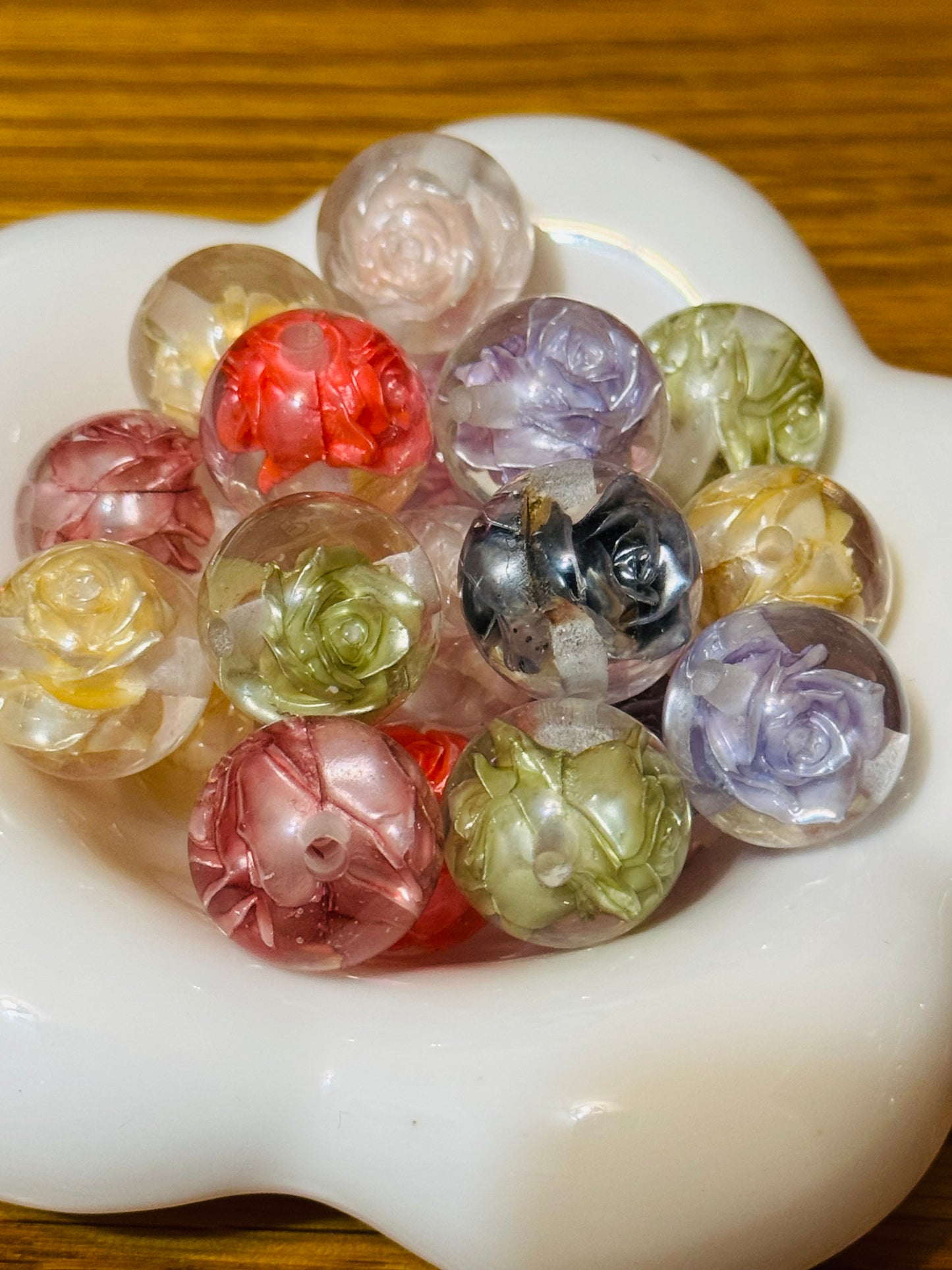 Fancy acrylic with Roses inside- pack of 5