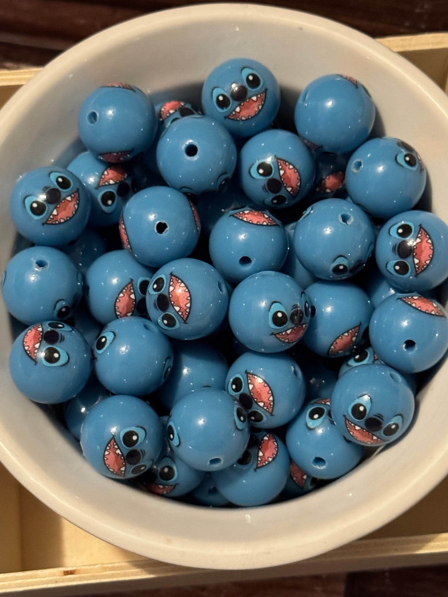 Blue Alien face Silicone Bead-1