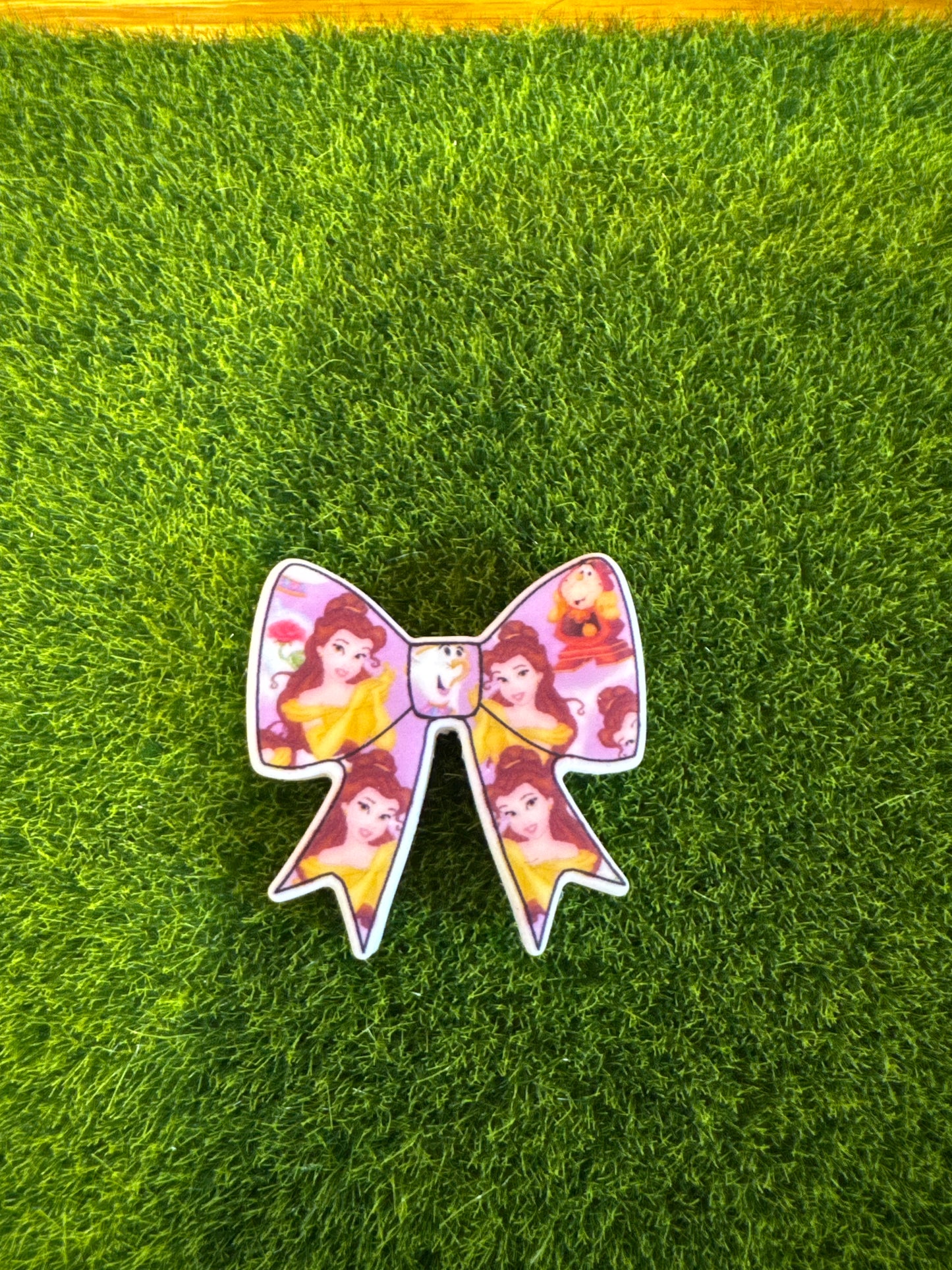 Beauty Silicone Bow focal bead-1