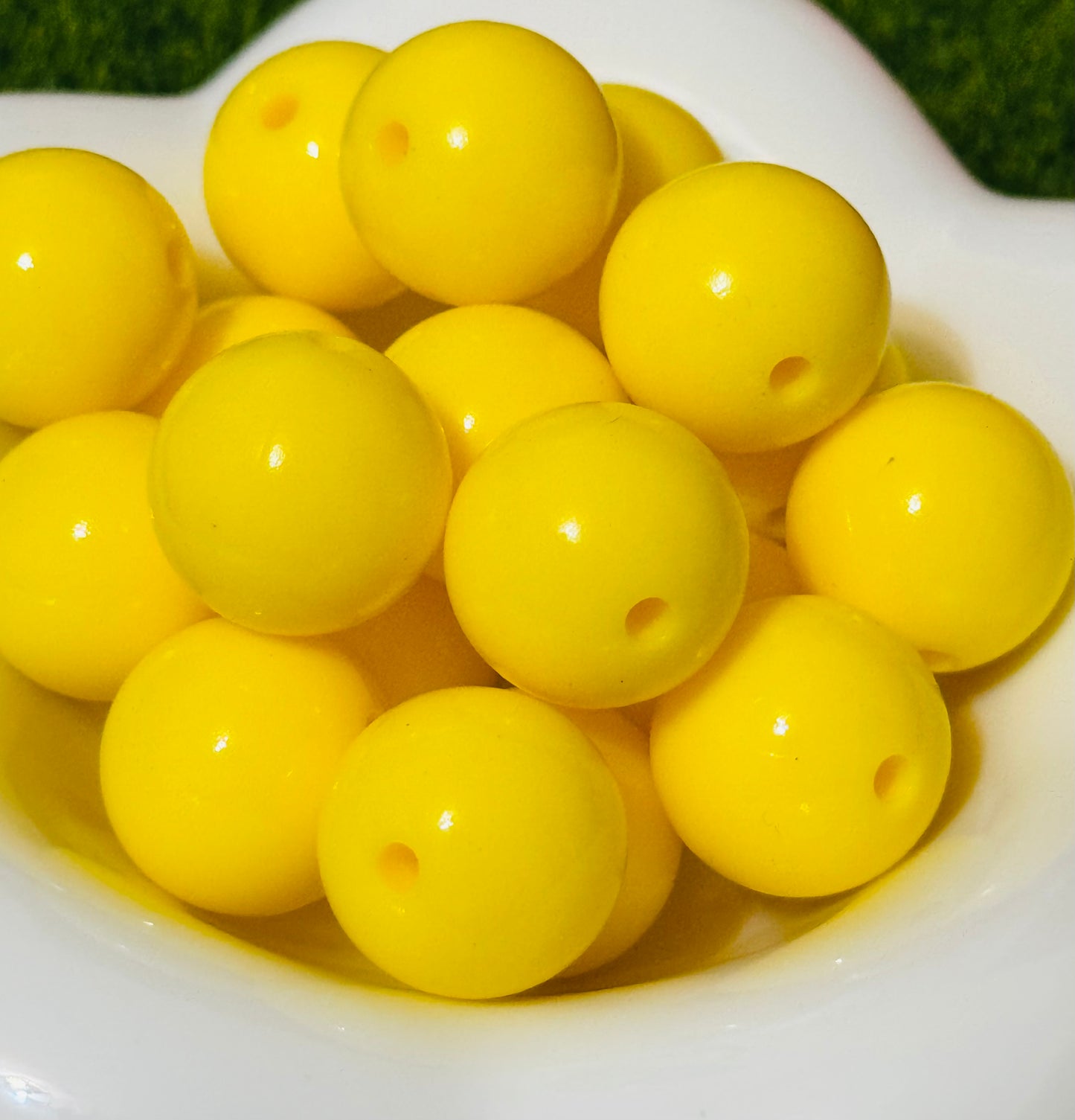 Yellow shiny 15 mm Silicone beads-10 pack