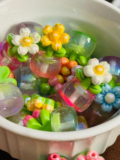 Acrylic Planter and flower bead with holes- Pack of 5 mix