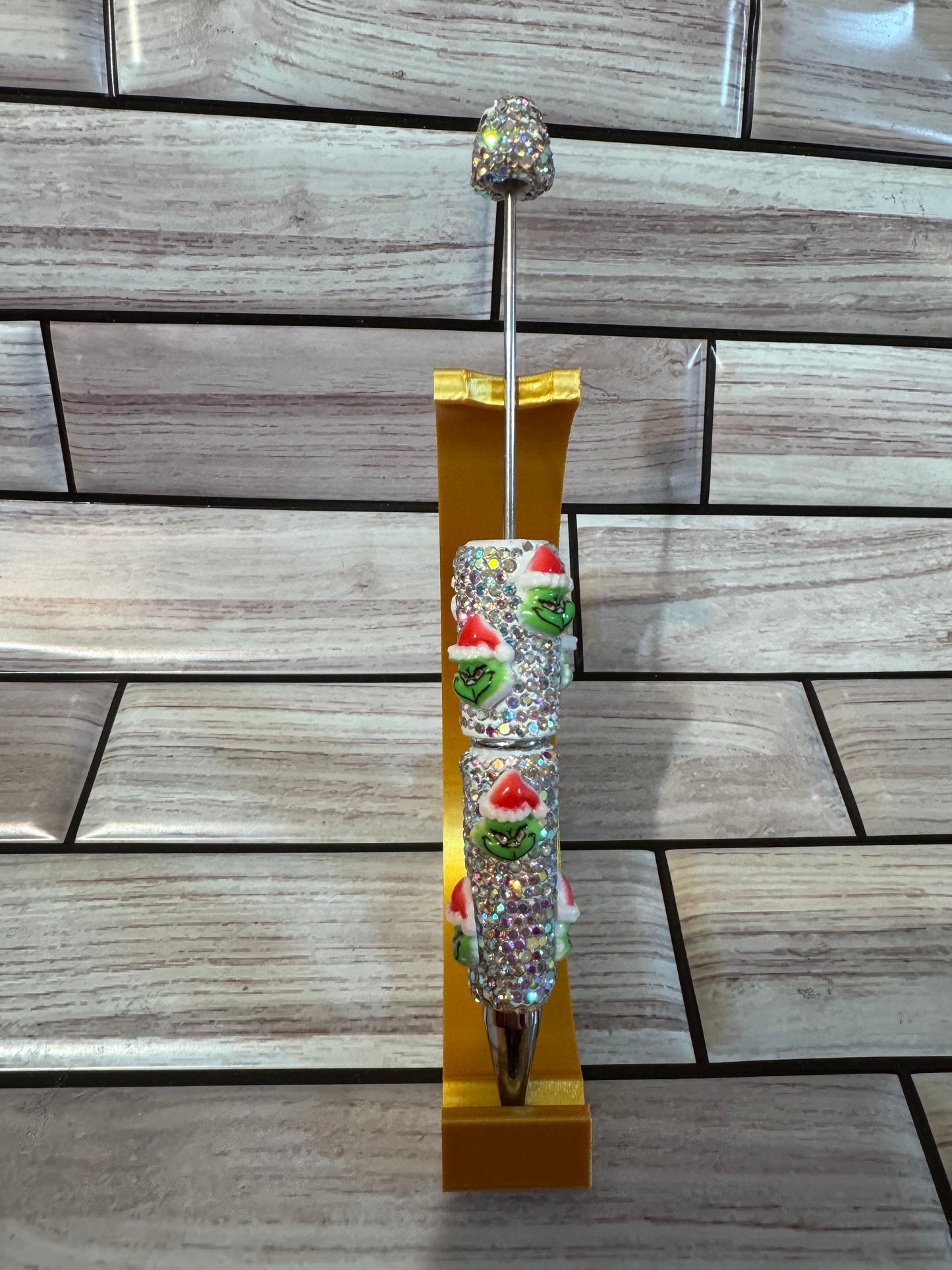 Grinchy a/b beadable pen